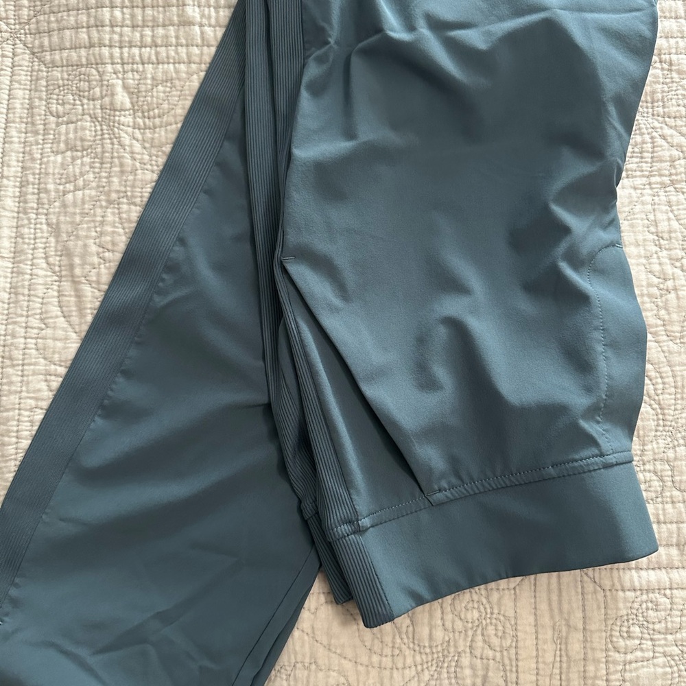 Athleta Blue/Teal Brooklyn High Rise Ankle pants